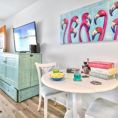 Funshine Sunset Beach St. Pete Beach Exterior foto